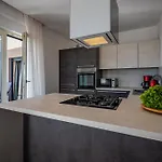 Luen Near With Large Garden And Private Pool For Families