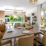 Luen Near With Large Garden And Private Pool For Families Villa Pula